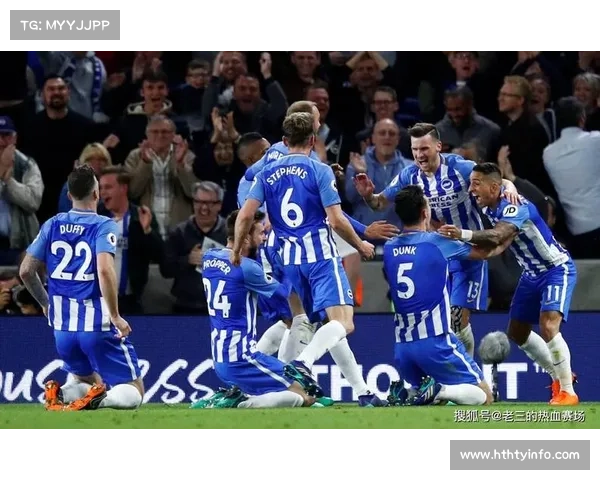 帕奎塔传射建功，西汉姆联半场2-1领先布莱顿